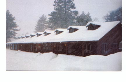 Mt Laguna Lodge & Trading Post in winter